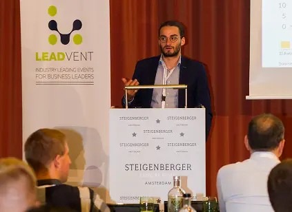 Speaker at the podium at a Leadvent conference